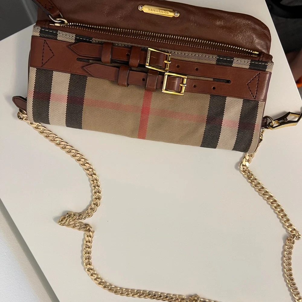 Burberry House Check Bridle Calfskin Adeline Filder Wristlet Clutch/ bag . - Picture 3 of 12